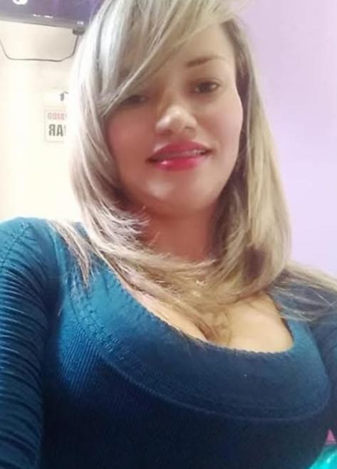 643956578: Chica busca chico en Zaragoza