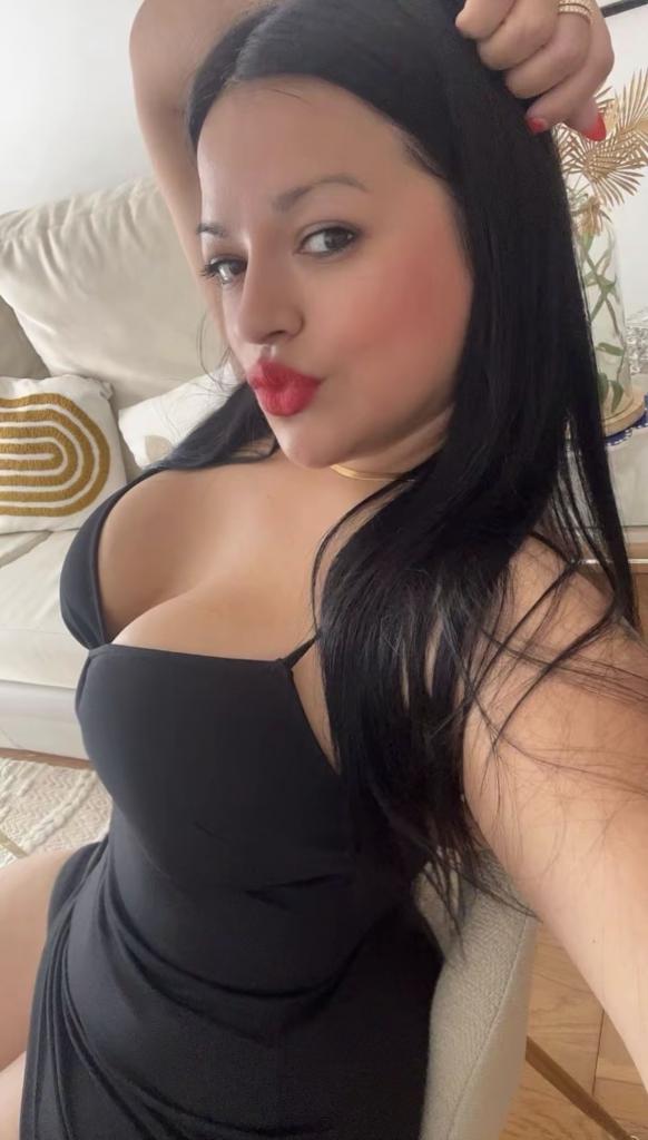 Chica busca chico en La Coruña: 