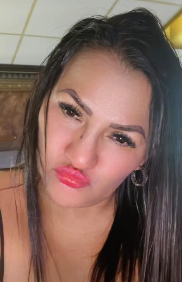 643775089: Chica busca chico en Castellón