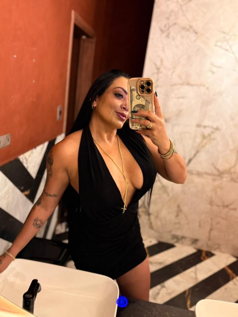 632215086: Chica busca chico en Tenerife