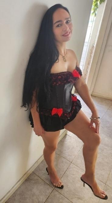 633922997: Chica busca chico en Barcelona