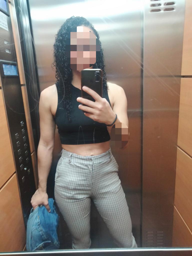 613796843: Chica busca chico en Madrid