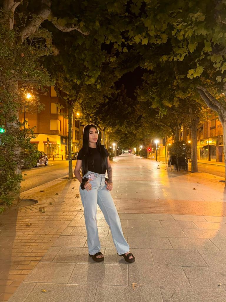 642751513: Chica busca chico en La Rioja