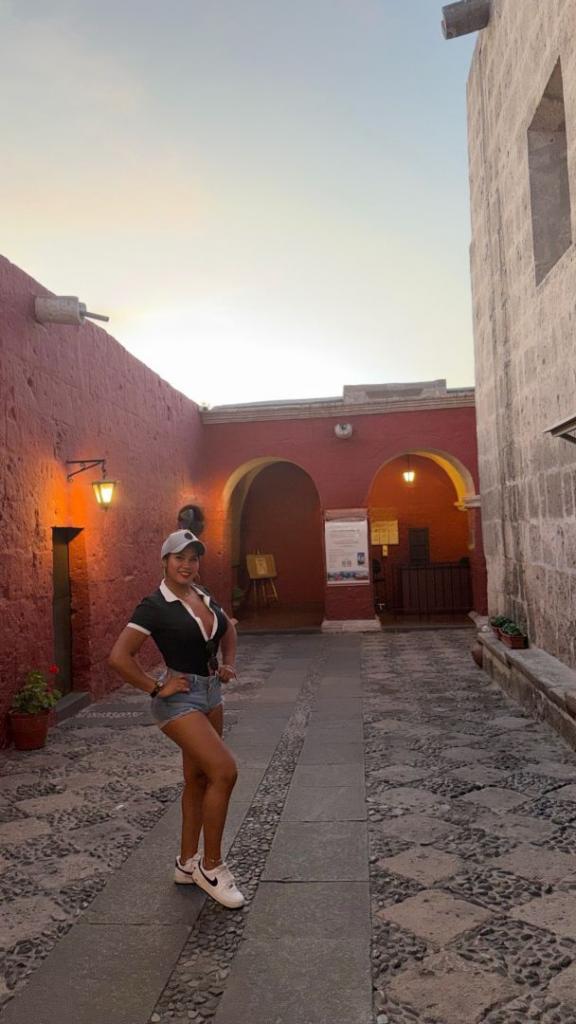 623289912: Transexual en Barcelona