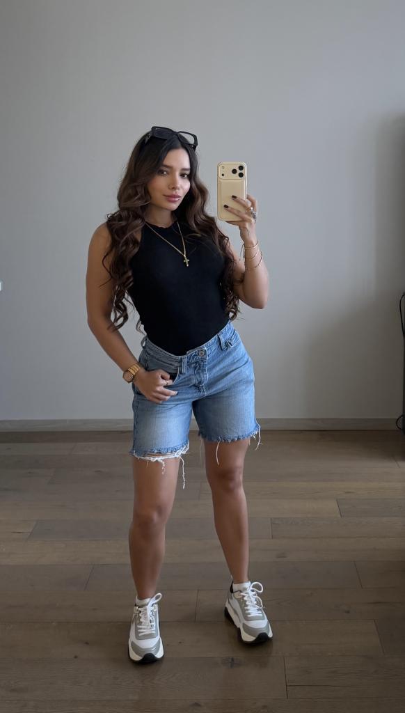 613681807: Chica busca chico en Málaga