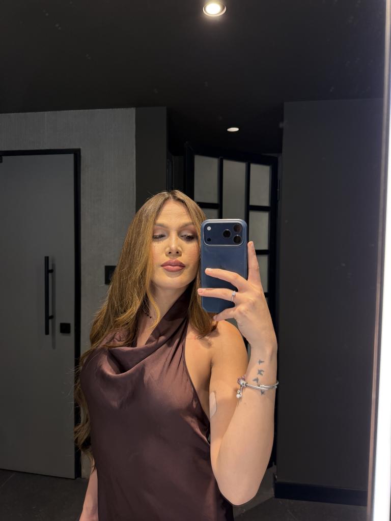 607735805: Transexual en Barcelona