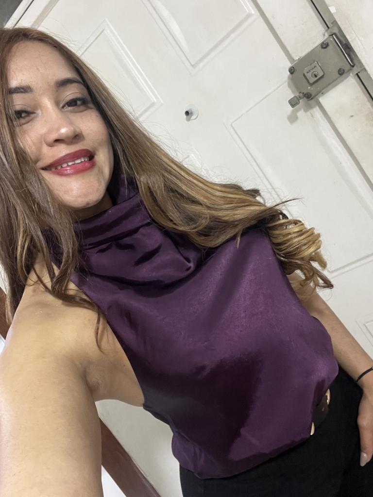 667390695: Chica busca chico en Cáceres