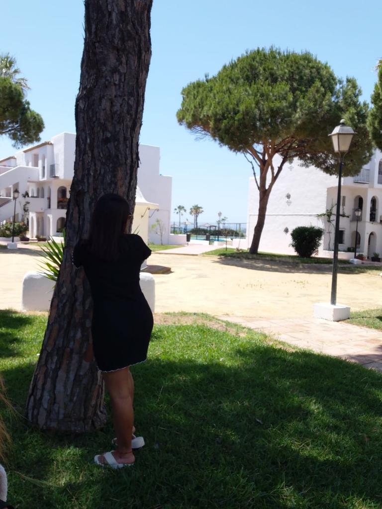 Chica busca chico en Cádiz: 
