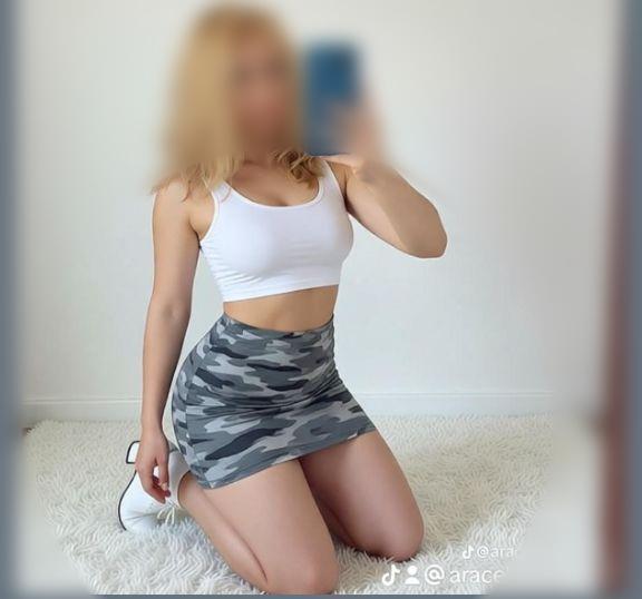 632953567: Chica busca chico en Gerona