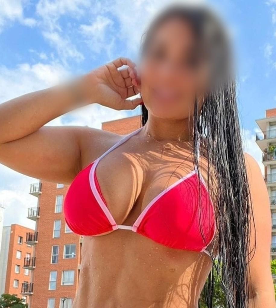 642324382: Chica busca chico en Pontevedra
