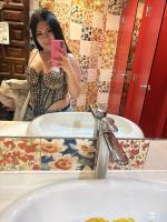 617908017: Chica busca chico en Madrid