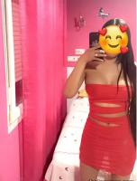 613808769: Chica busca chico en Sevilla