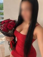 641986077: Chica busca chico en Sevilla