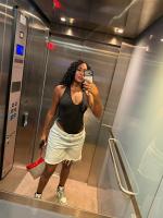 745061504: Chica busca chico en Cantabria