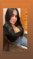 664248198: Chica busca chico en Sevilla