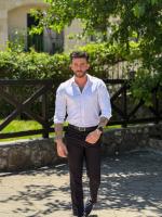 604832533: Chico busca chica en Madrid