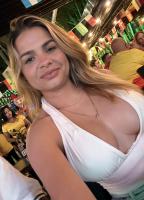 692829353: Chica busca chico en Cáceres