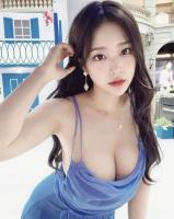 688160436: Chica busca chico en Barcelona