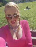654962230: Chica busca chico en Barcelona