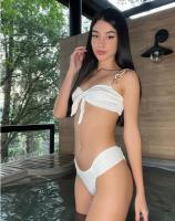 642729241: Chica busca chico en Cáceres
