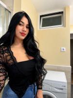 613935302: Chica busca chico en Tenerife