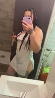 611396278: Chica busca chico en Barcelona