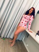 611396278: Chica busca chico en Barcelona