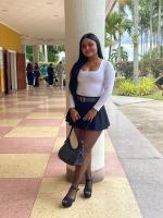 664619317: Chica busca chico en Madrid
