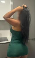 647029966: Chica busca chico en Cádiz