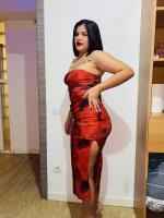745093799: Chica busca chico en Lérida