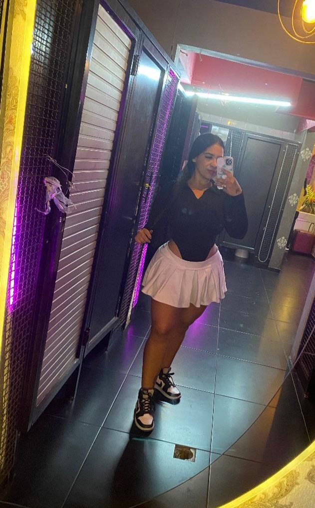 Chica busca chico en Alicante: 