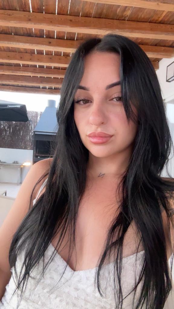 Chica busca chico en Ibiza: 