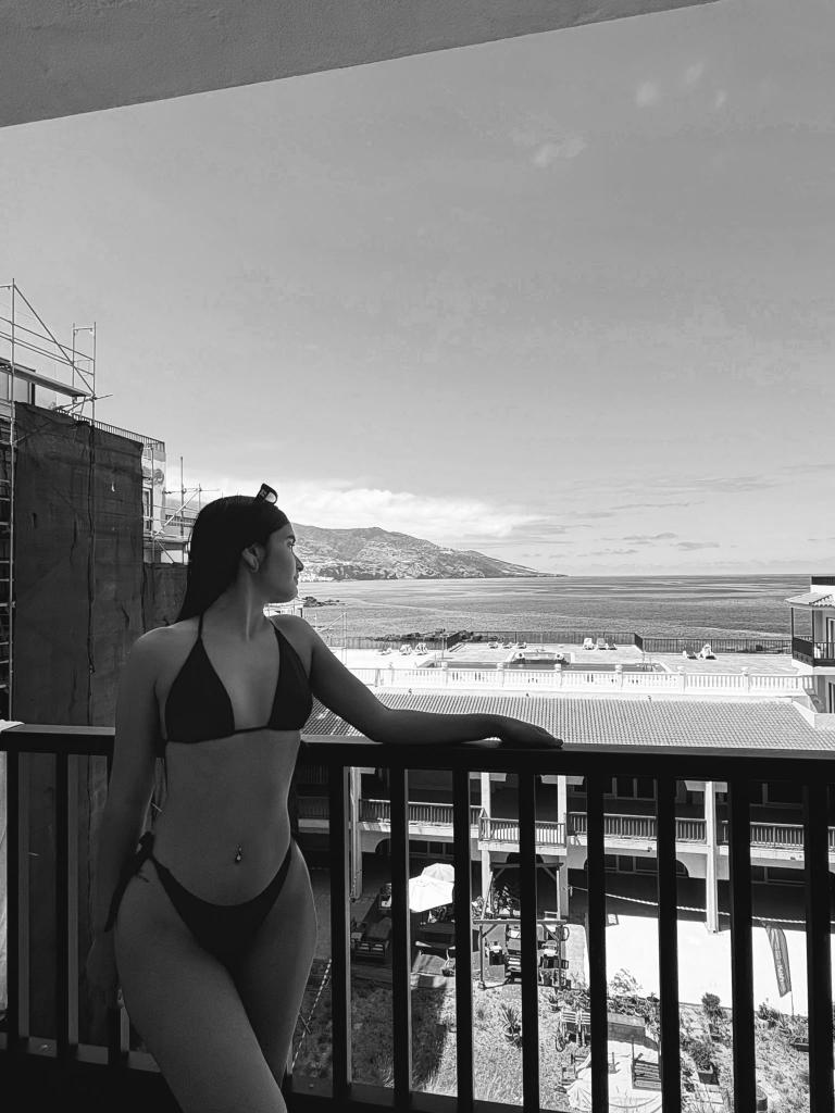 Chica busca chico en Tenerife: 
