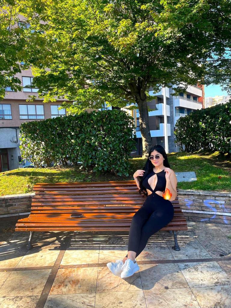 Chica busca chico en Vizcaya: Chica busca chico