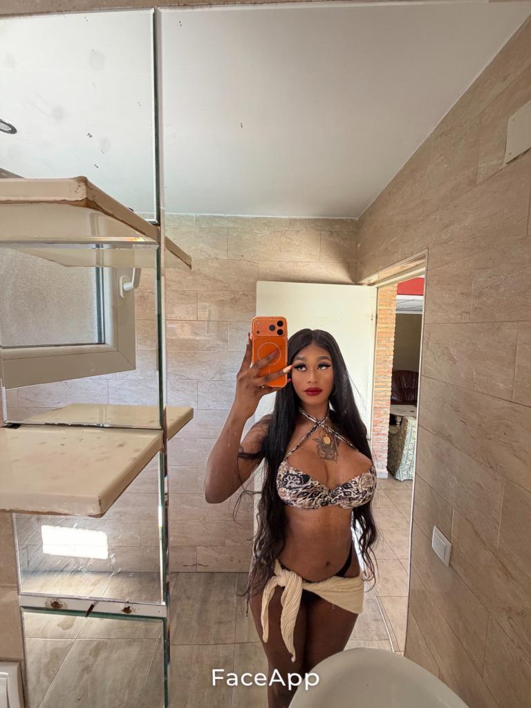 617789966: Transexual en Barcelona