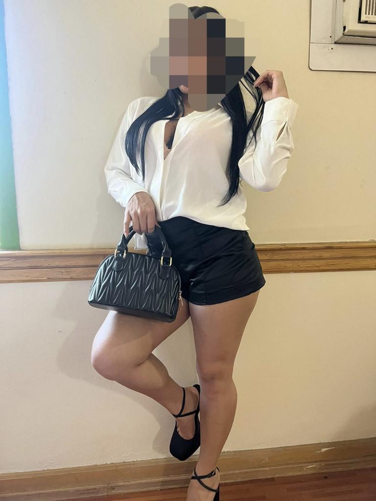 631106411: Chica busca chico en Alicante