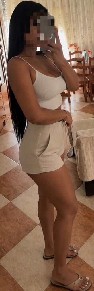 Chica busca chico en Huelva: 