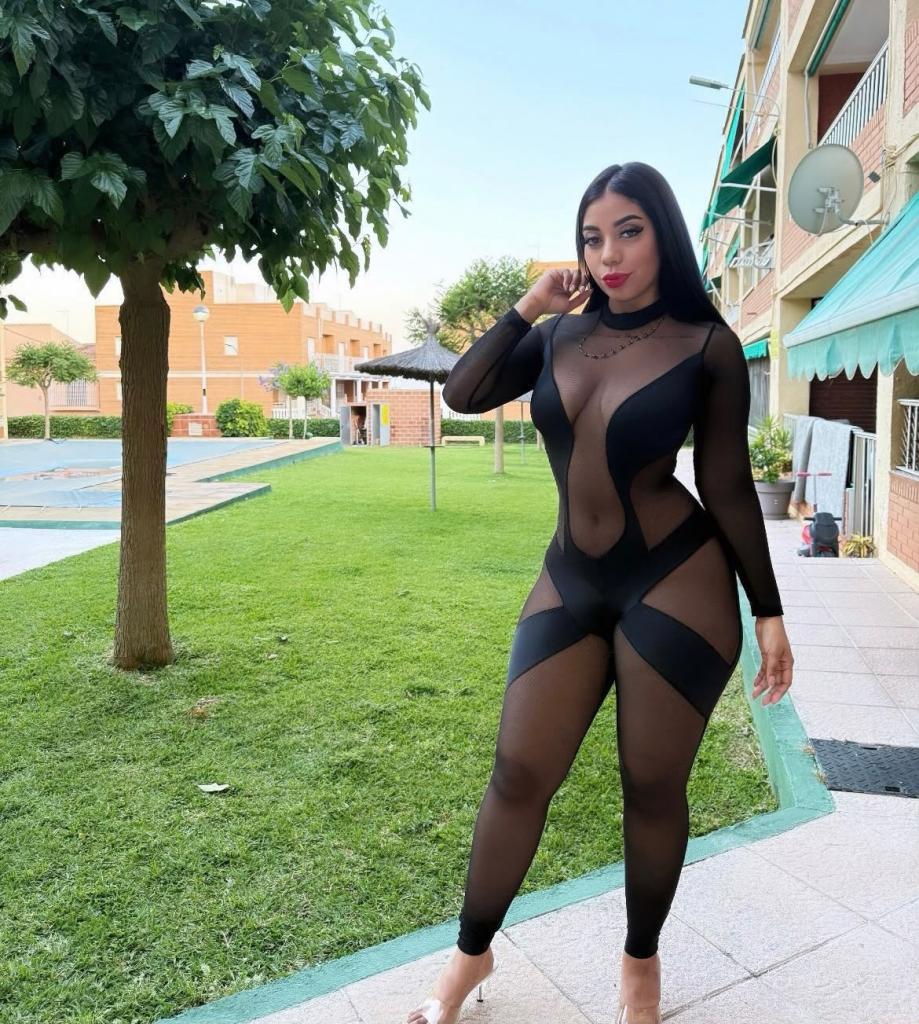 661198418: Chica busca chico en Almería