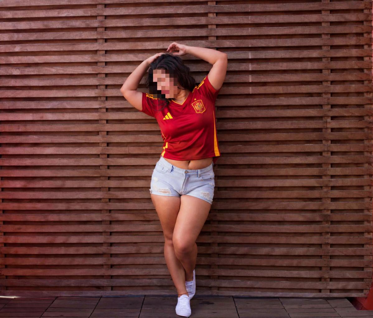 Chica busca chico en Tenerife: 