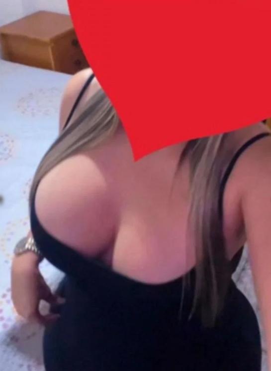 Chica busca chico en Almería: 