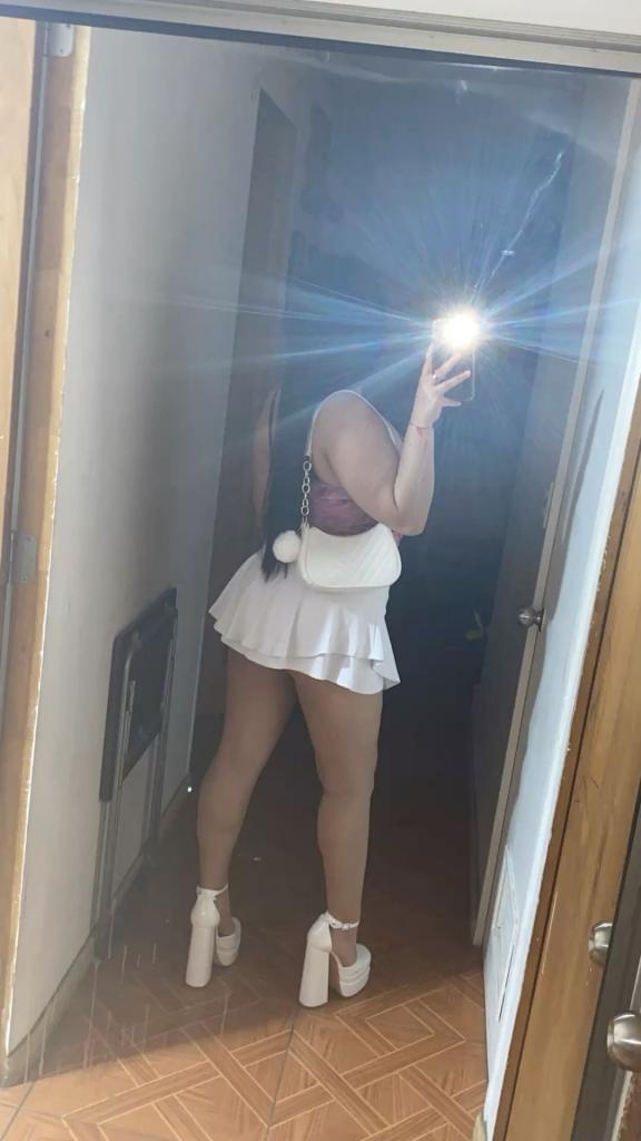743091437: Chica busca chico en Albacete