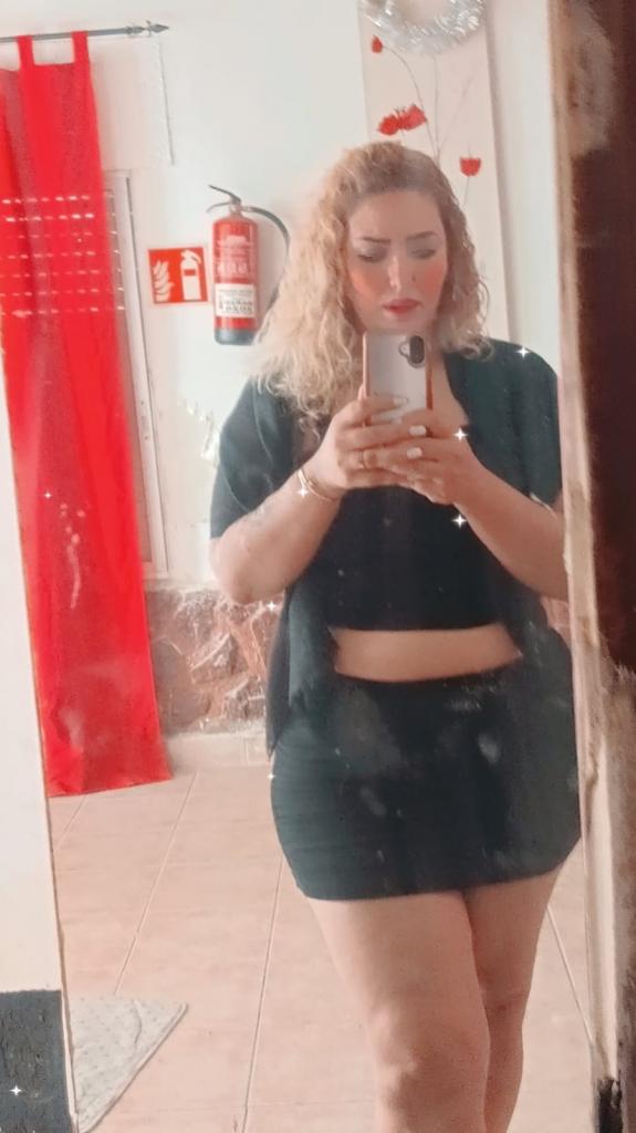 663076762: Chica busca chico en Alicante