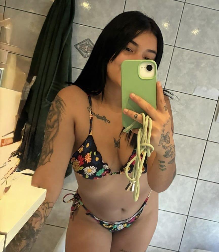 Chica busca chico en Huelva: 