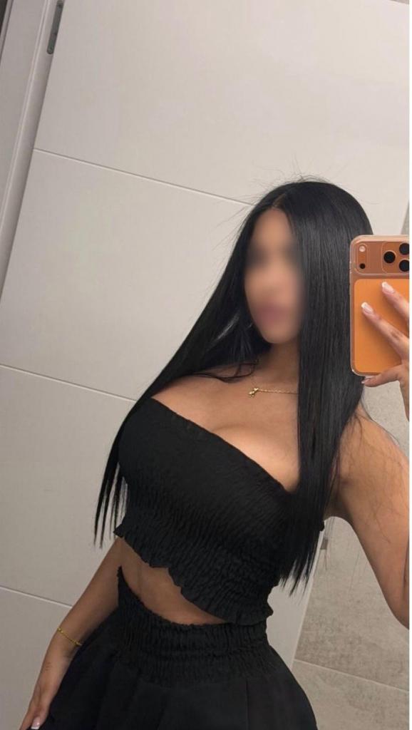 Chica busca chico en Jaén: 