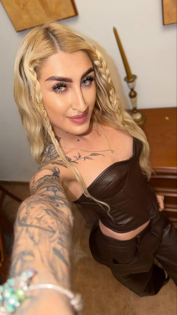 624736590: Chica busca chico en Granada
