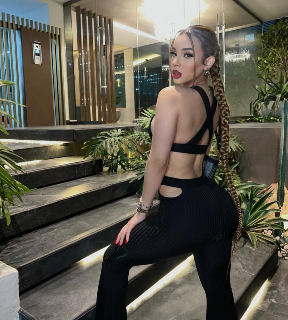 Chica busca chico en Cádiz: 