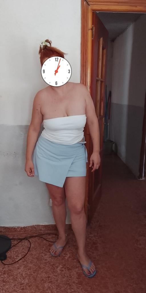 Chica busca chico en Almería: 