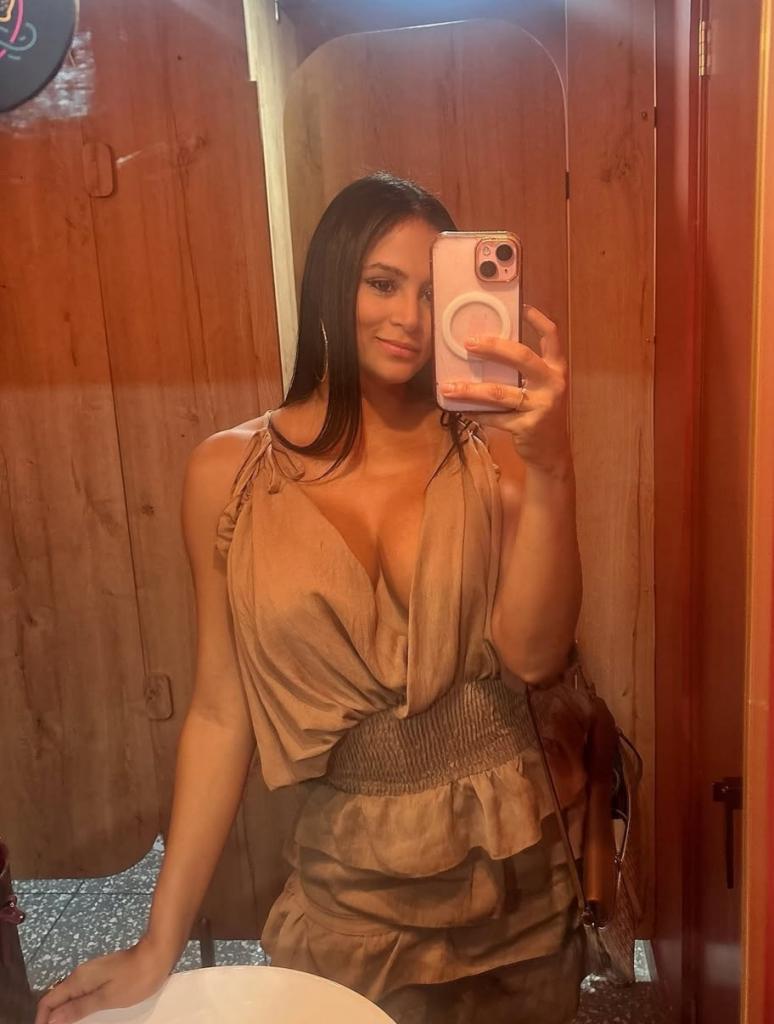 623474469: Chica busca chico en Murcia