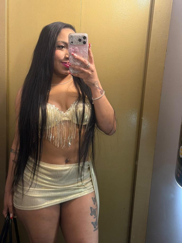 Chica busca chico en Valencia: Chica busca chico
