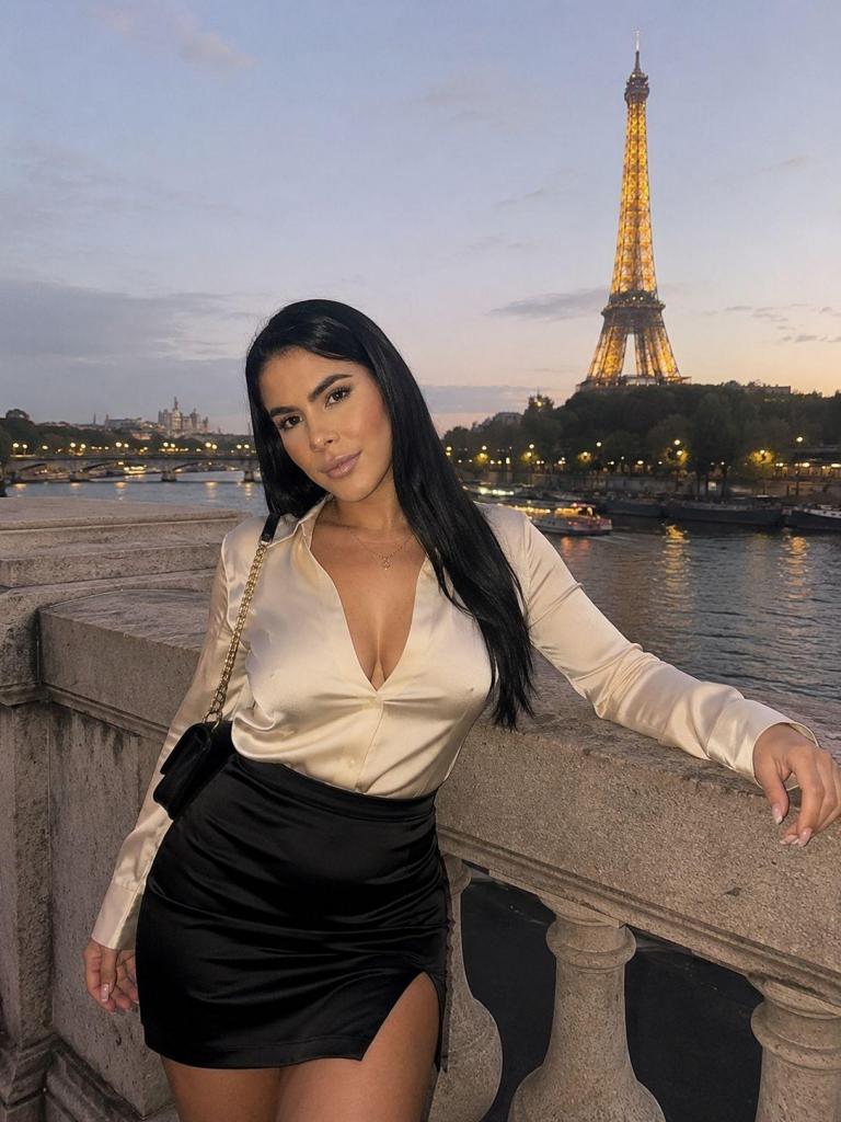 634382920: Chica busca chico en Granada